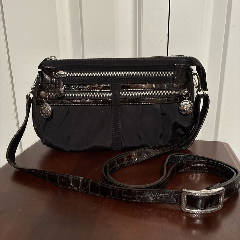 BRIGHTON TWISTER GO GO POUCH/BAG CHOCOLATE BLACK MSRP $120